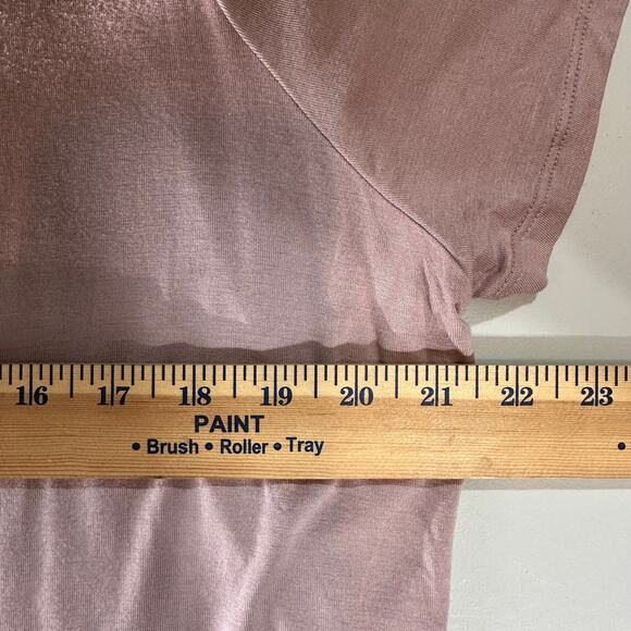 Maurices 24/7 Plus 2X Blush Pink Criss Cross V Neck Short Sleeve Tunic Top - Picture 6 of 7